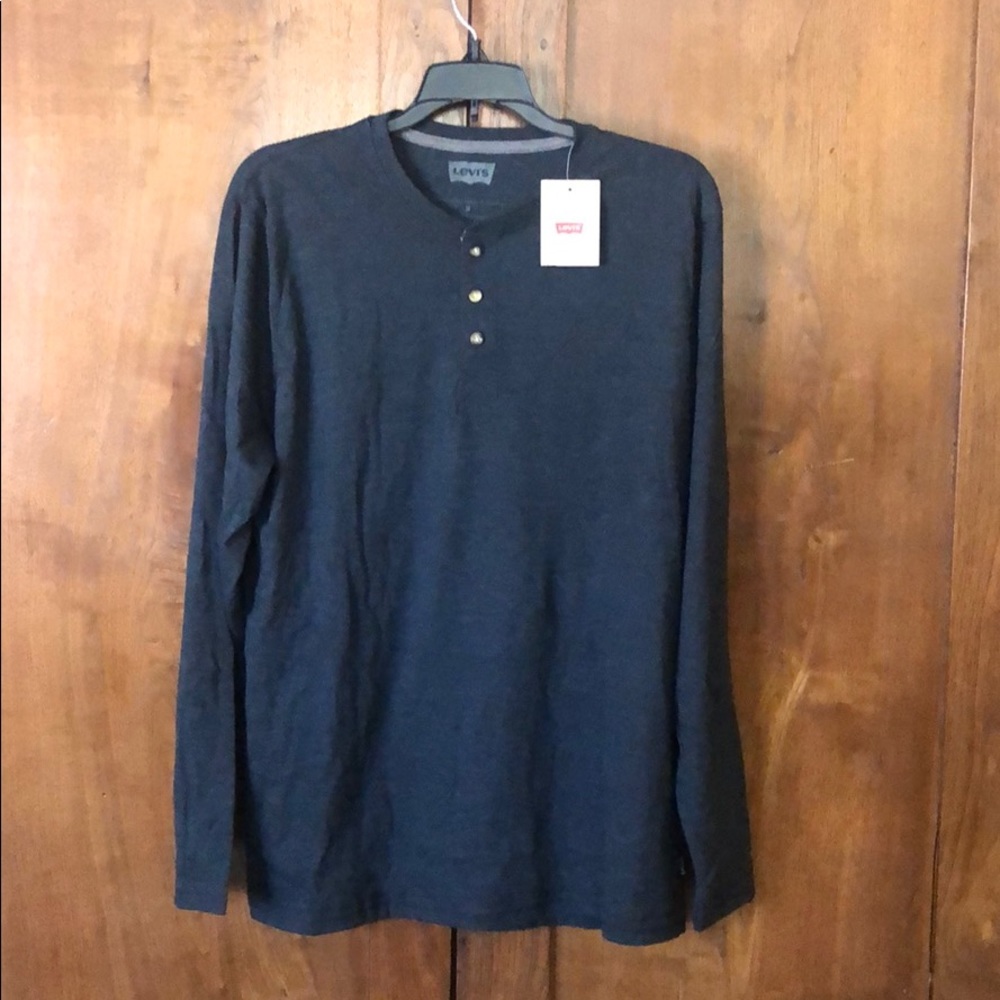 Levi’s men’s new medium L/S tee